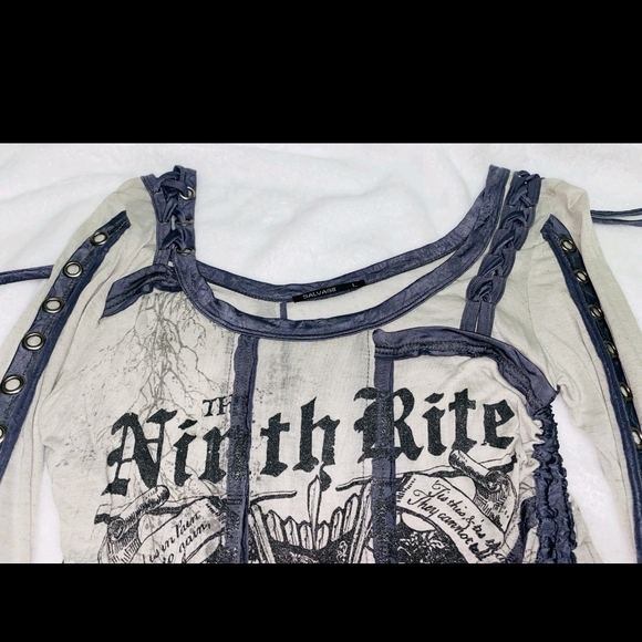 SALVAGE "Ninth Rite Long Sleeved Dress With Insane Graphics! L - Picture 3 of 6